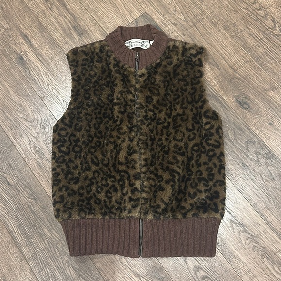 Vintage Tiara Faux Fur Animal Print & Brown Ribbed Knit Vest Full Zip Size XL - Picture 1 of 15